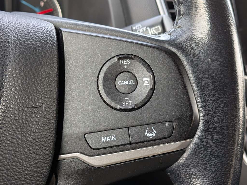 Thumbnail: 2019 Honda Pilot - 31