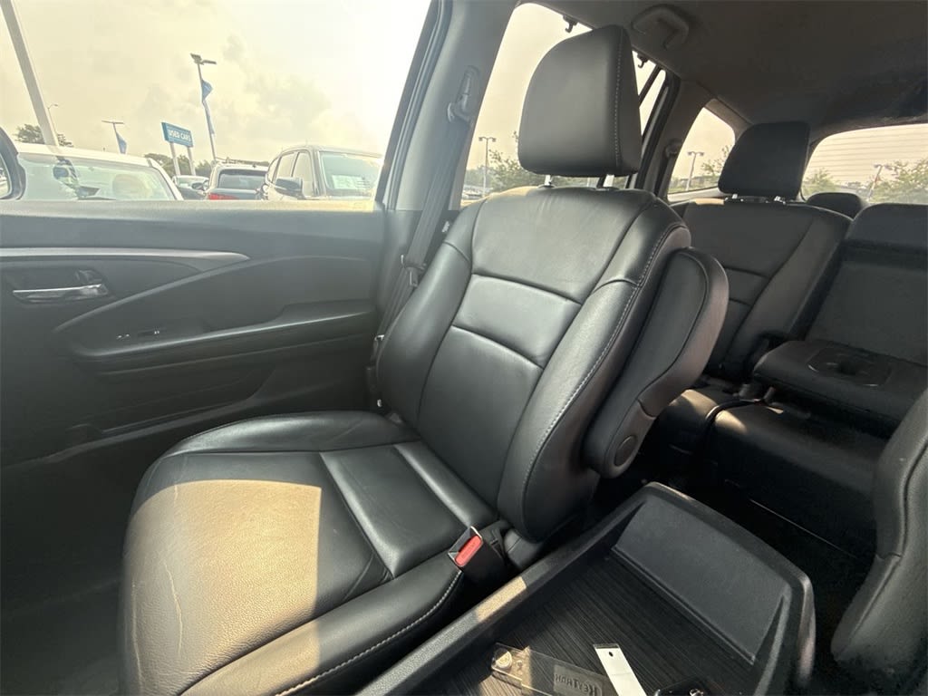 Thumbnail: 2022 Honda Pilot - 30