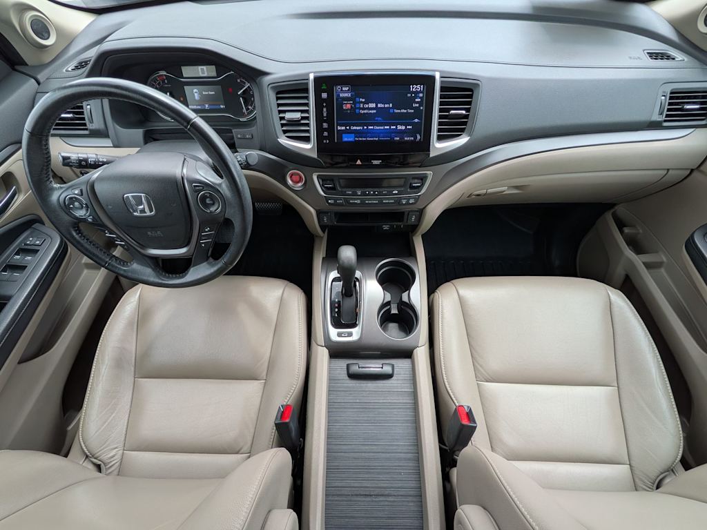 Thumbnail: 2016 Honda Pilot - 9