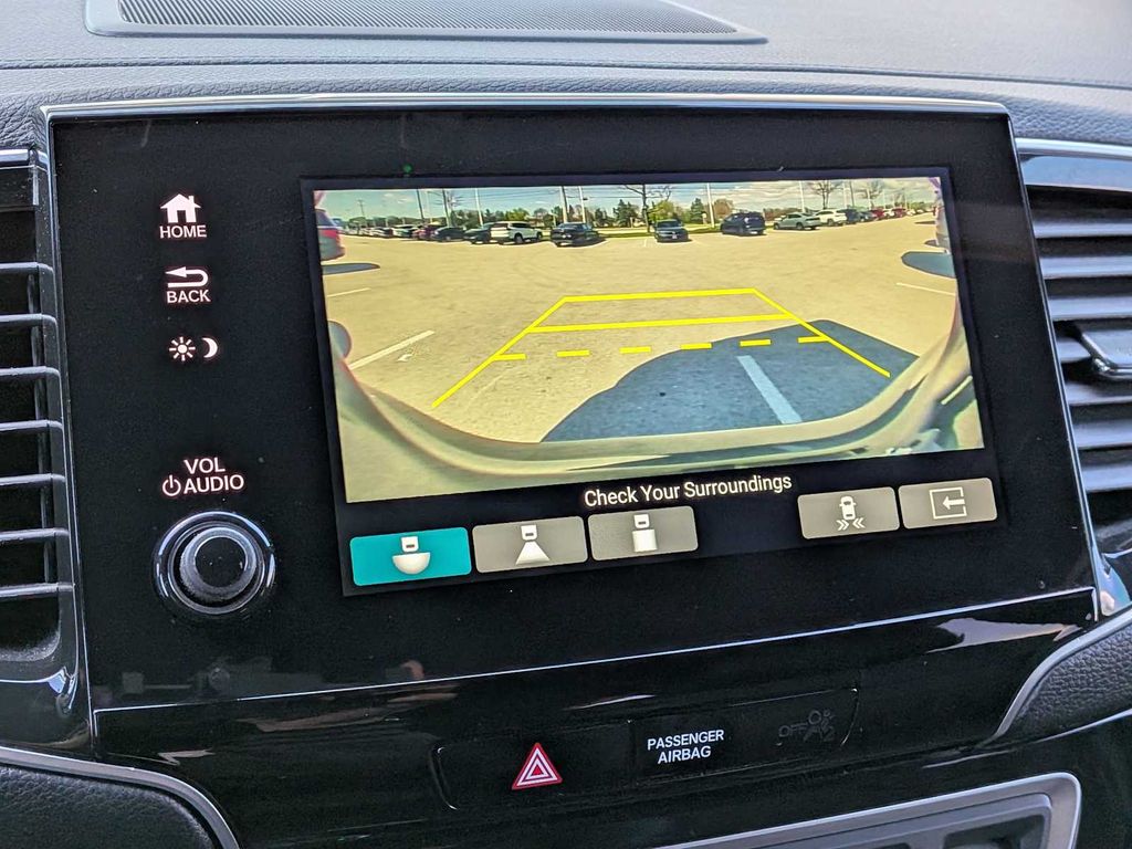 Thumbnail: 2020 Honda Pilot - 39
