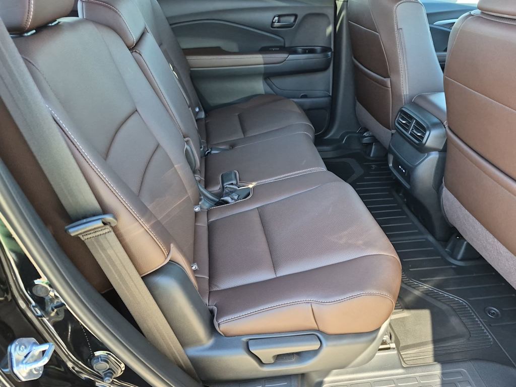 Thumbnail: 2025 Honda Passport - 11
