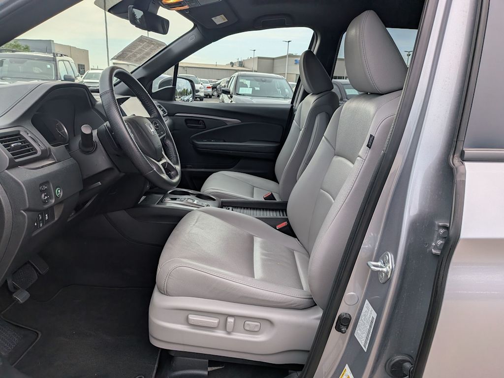 Thumbnail: 2023 Honda Passport - 10