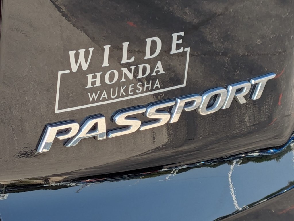Thumbnail: 2023 Honda Passport - 6