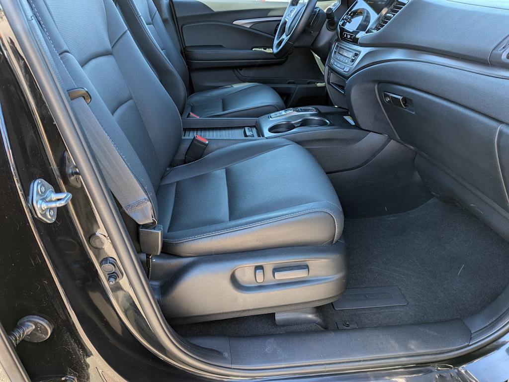 Thumbnail: 2023 Honda Passport - 11