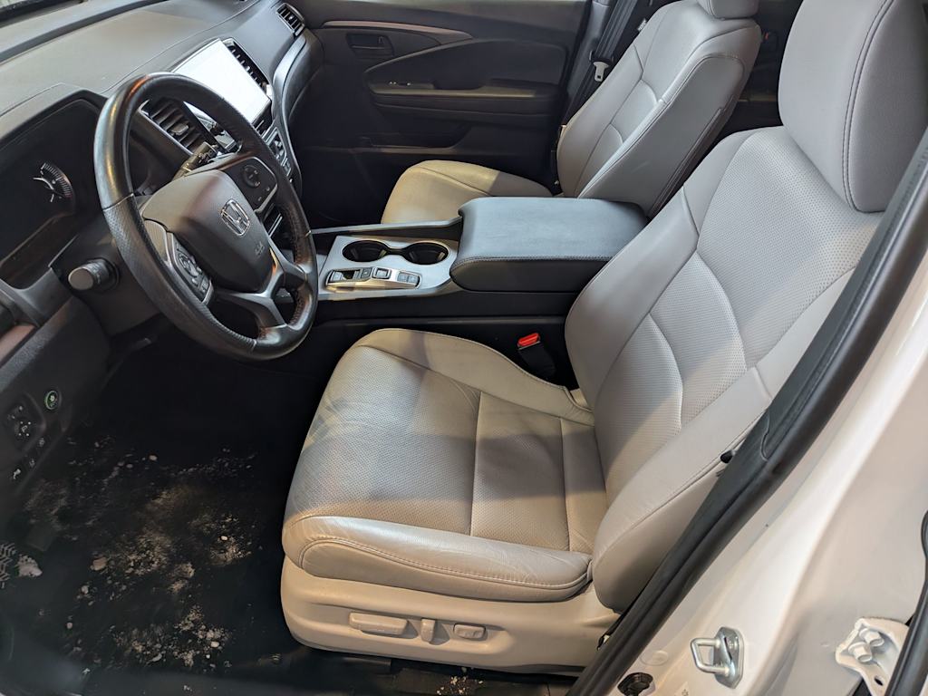 Thumbnail: 2025 Honda Passport - 10