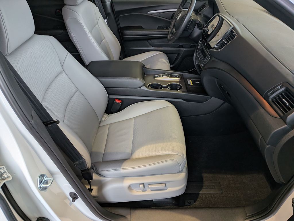 Thumbnail: 2025 Honda Passport - 29