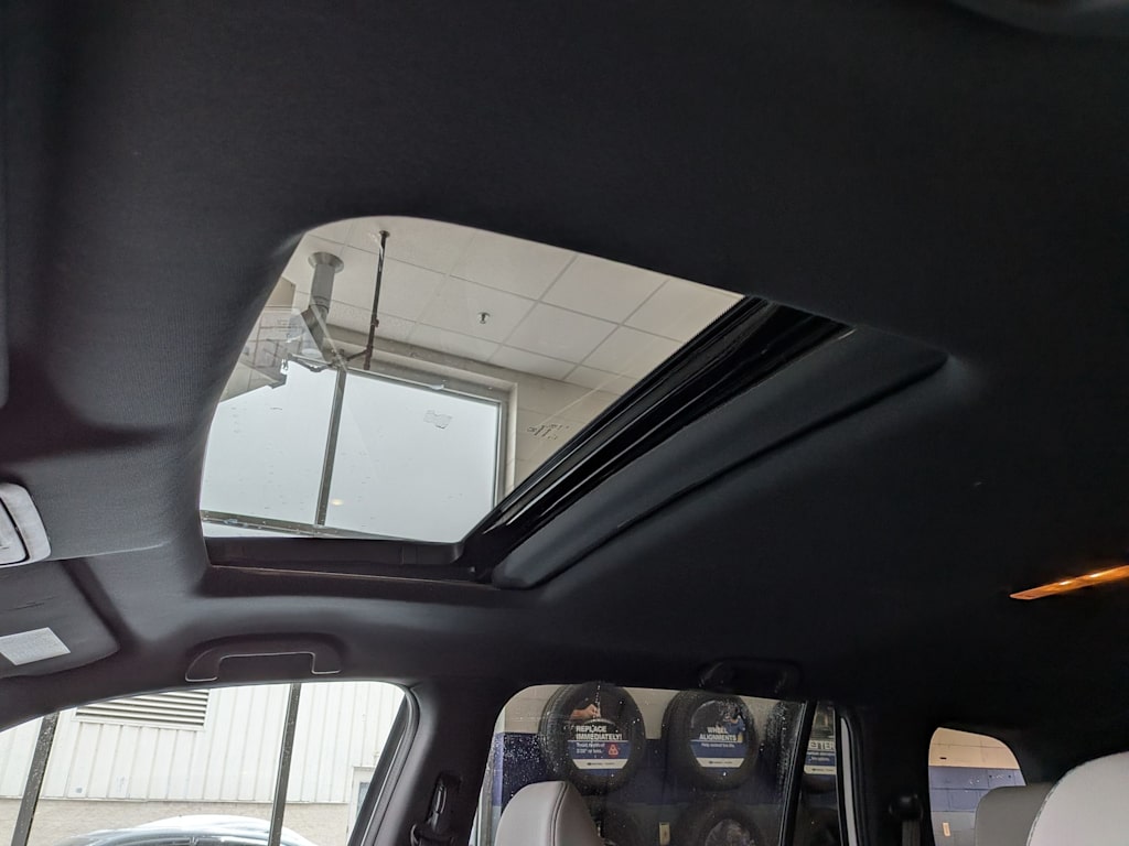 Thumbnail: 2025 Honda Passport - 27