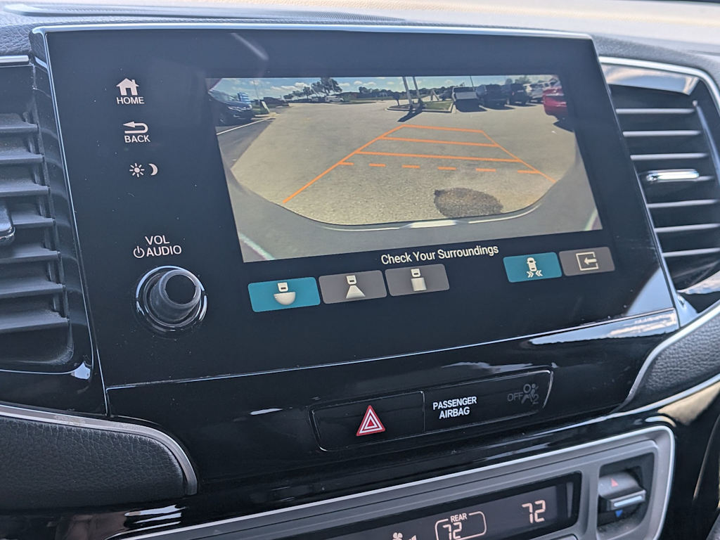 Thumbnail: 2019 Honda Passport - 32