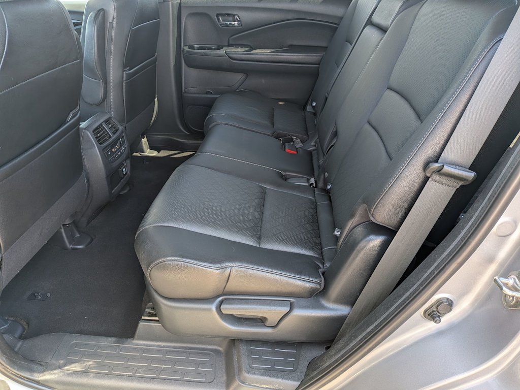 Thumbnail: 2019 Honda Passport - 27