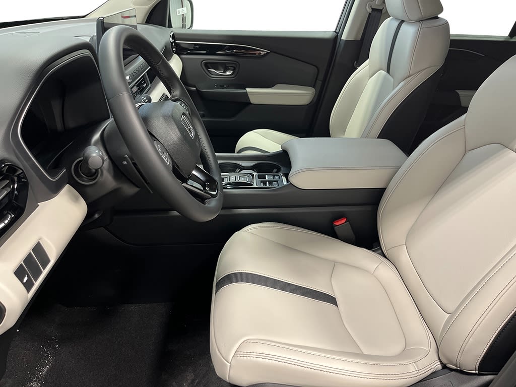 Thumbnail: 2026 Honda Passport - 11