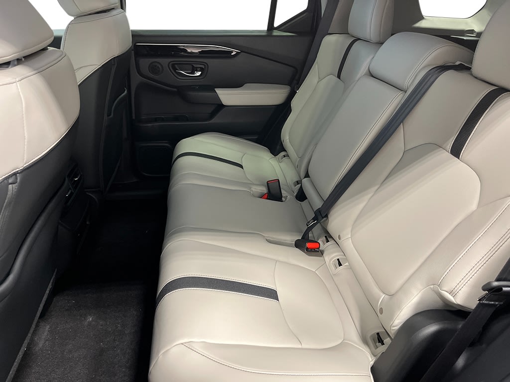Thumbnail: 2026 Honda Passport - 13