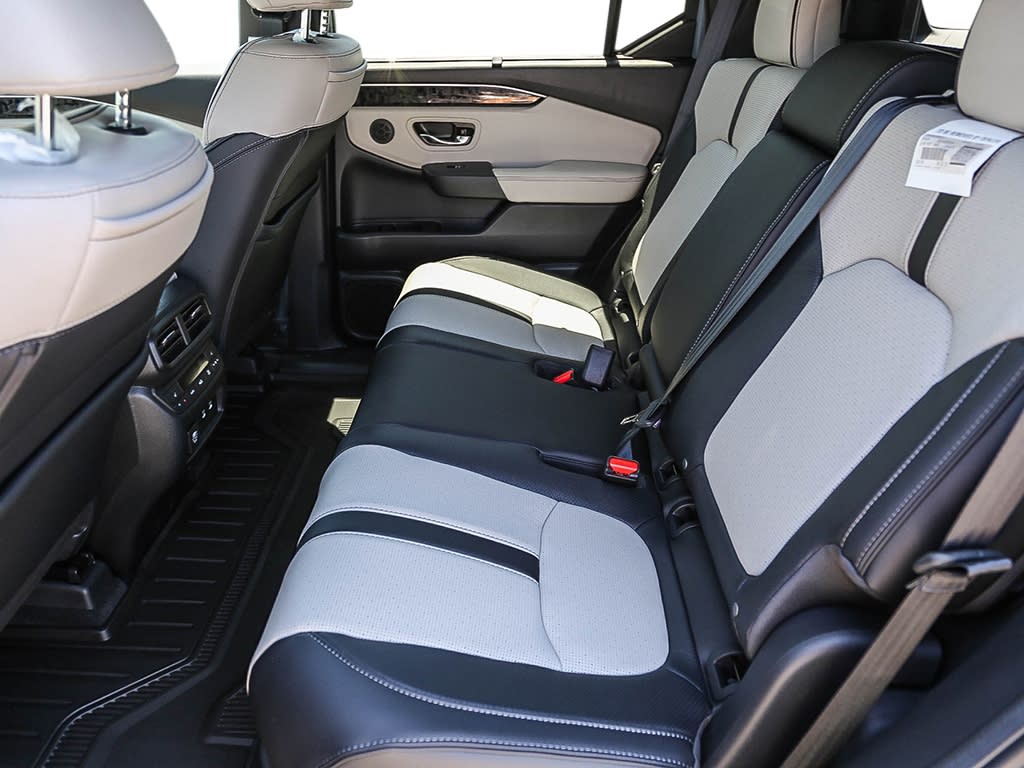 Thumbnail: 2026 Honda Passport - 11
