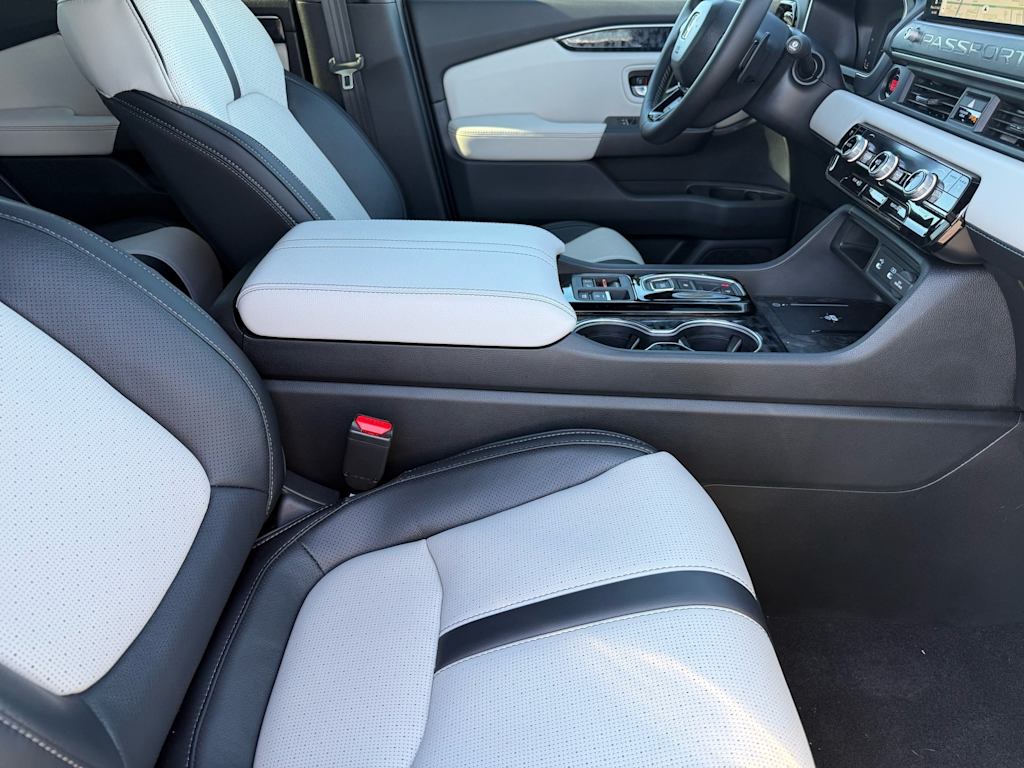 Thumbnail: 2026 Honda Passport - 9