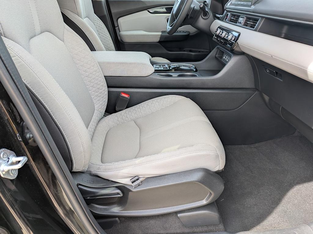 Thumbnail: 2023 Honda Pilot - 10