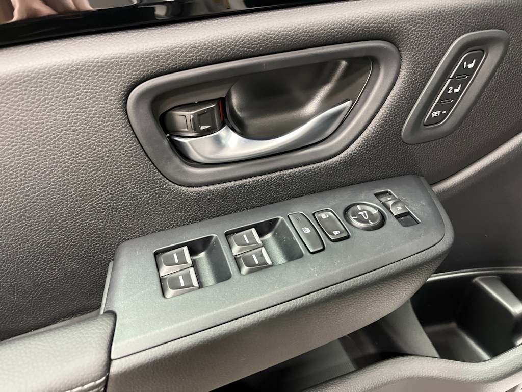 Thumbnail: 2026 Honda Pilot - 21