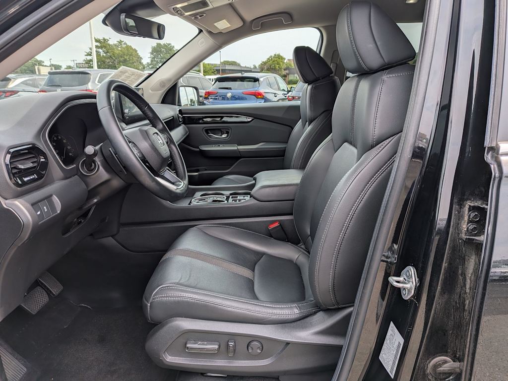 Thumbnail: 2025 Honda Pilot - 10