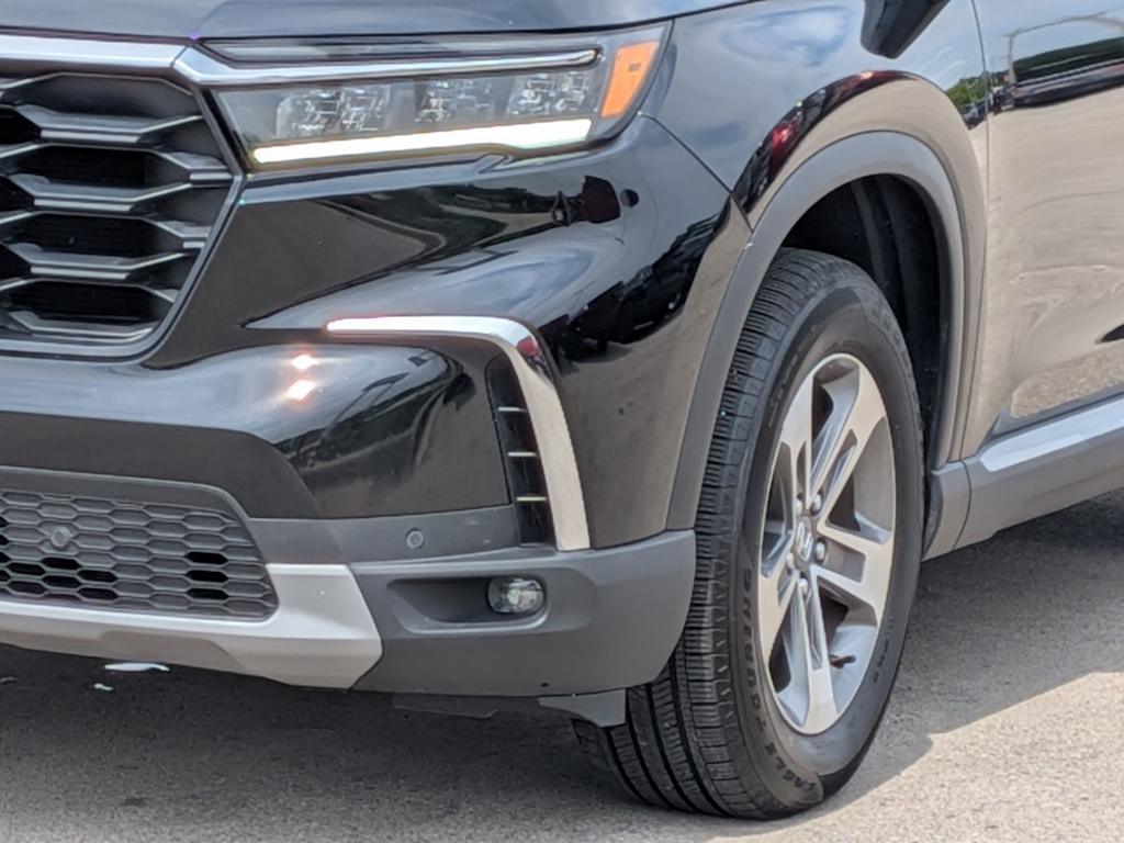Thumbnail: 2025 Honda Pilot - 24