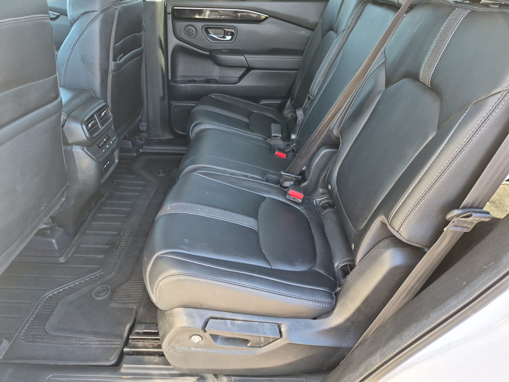 Thumbnail: 2024 Honda Pilot - 25
