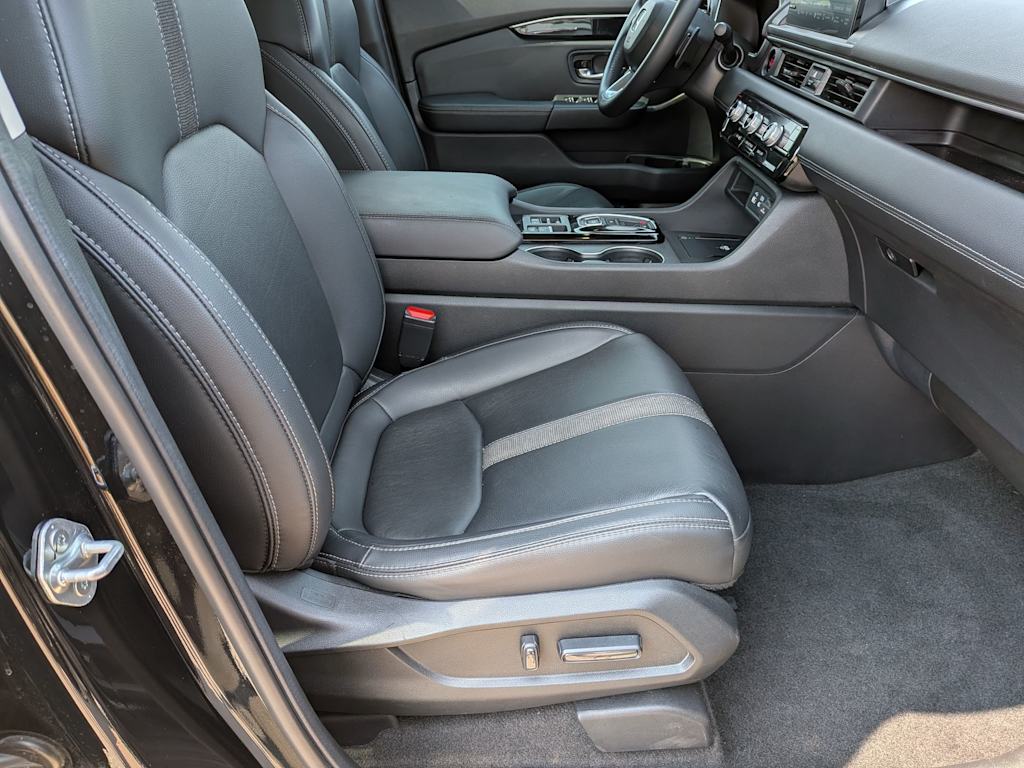 Thumbnail: 2025 Honda Pilot - 11