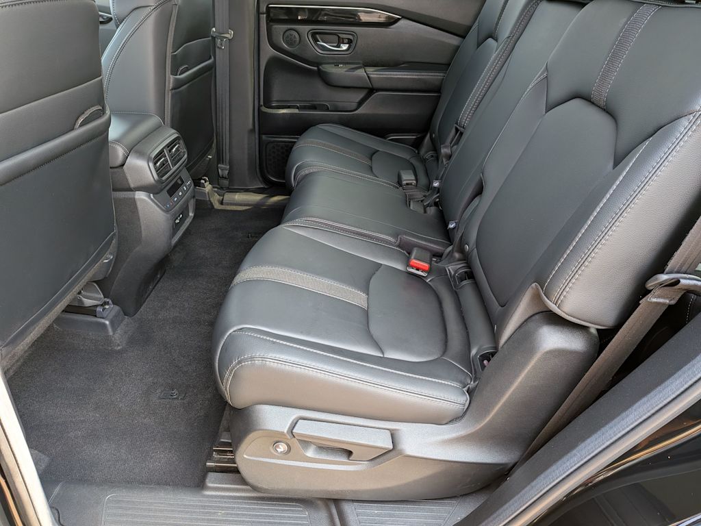 Thumbnail: 2025 Honda Pilot - 24