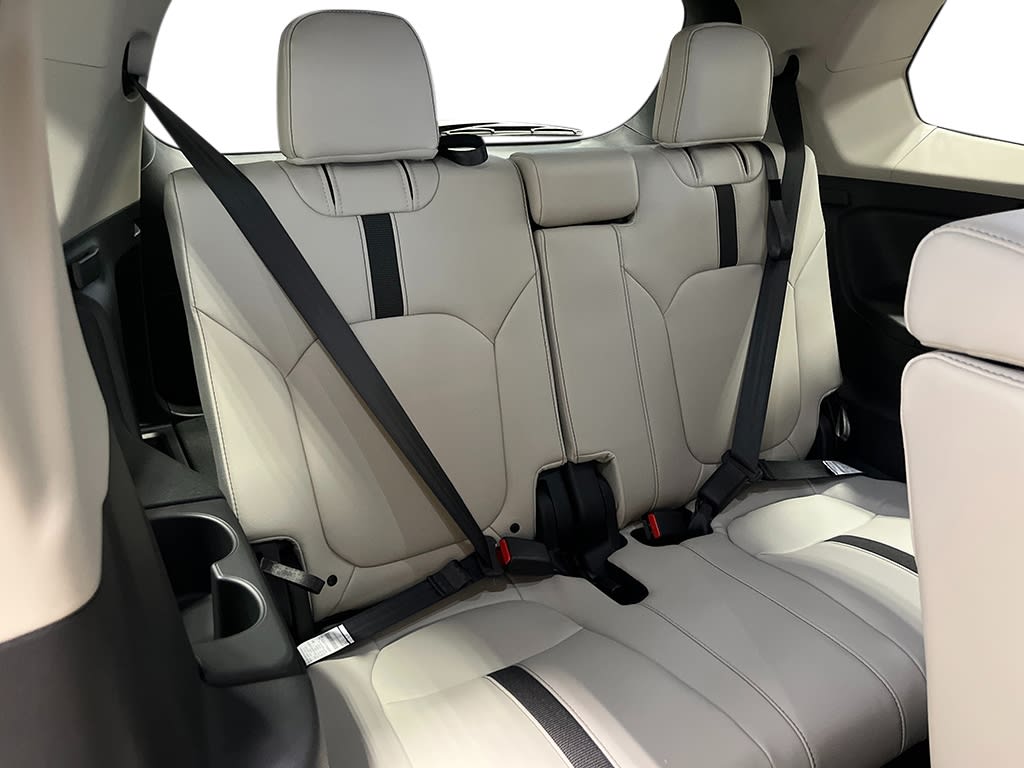 Thumbnail: 2026 Honda Pilot - 26