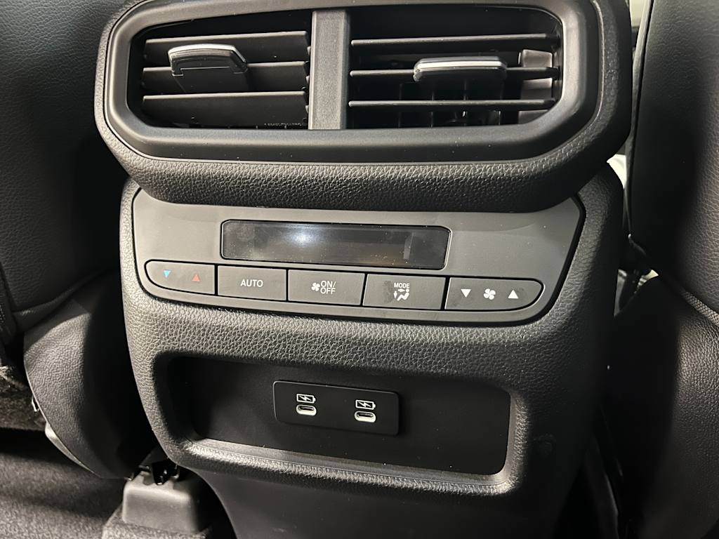 Thumbnail: 2026 Honda Pilot - 25