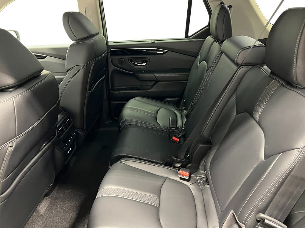 2025 Honda Pilot EX-L 30