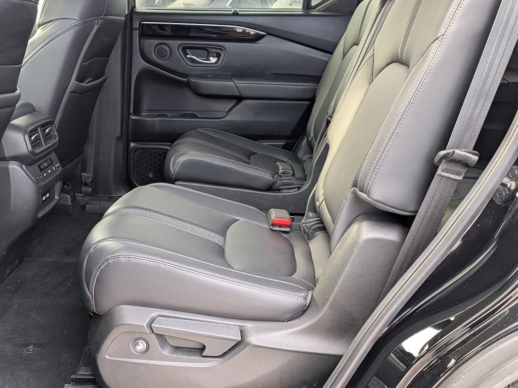 Thumbnail: 2023 Honda Pilot - 24