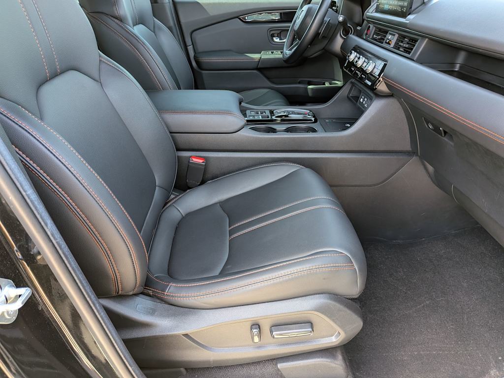 Thumbnail: 2024 Honda Pilot - 11