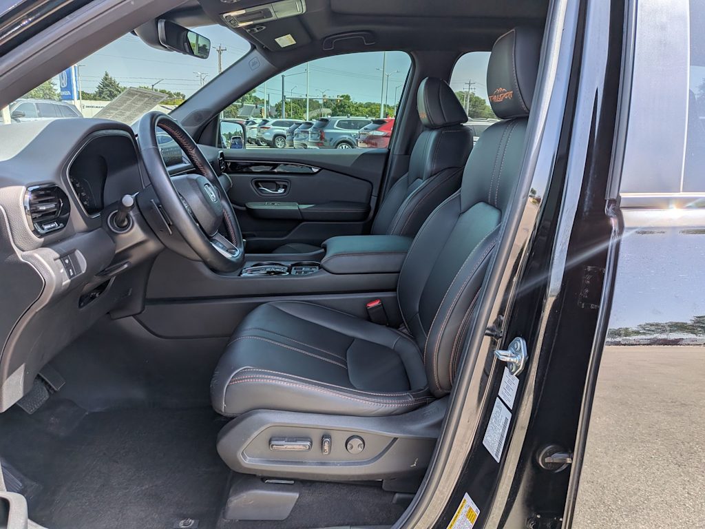 Thumbnail: 2024 Honda Pilot - 10
