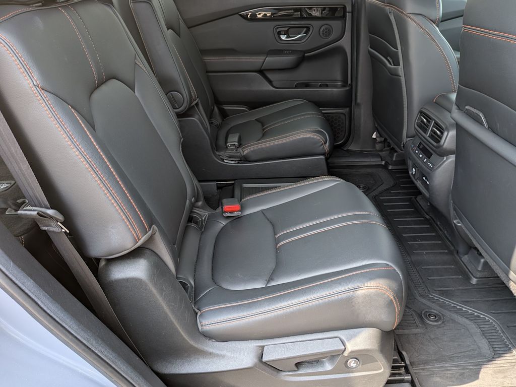 Thumbnail: 2025 Honda Pilot - 28