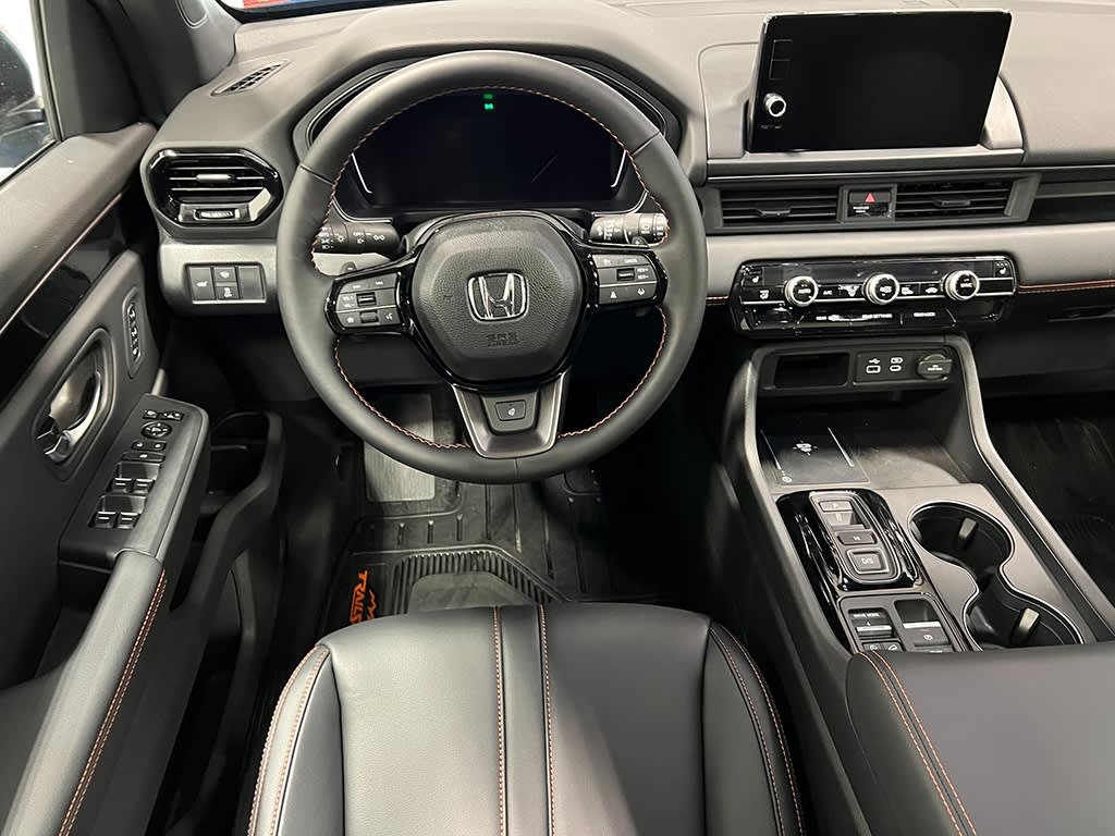 Thumbnail: 2025 Honda Pilot - 2