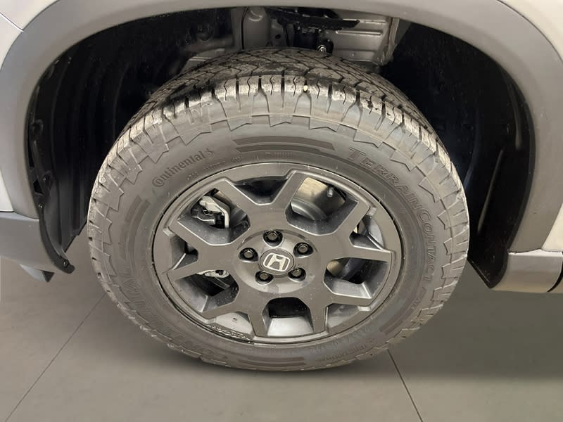 Thumbnail: 2025 Honda Pilot - 8