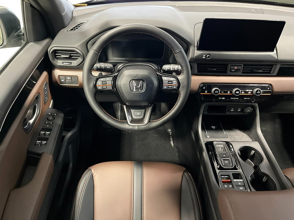 Thumbnail: 2026 Honda Pilot - 10