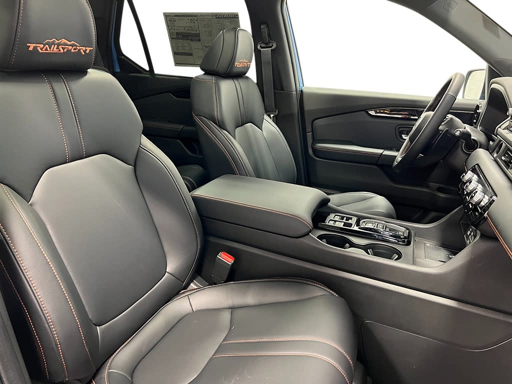 2025 Honda Pilot TrailSport 36