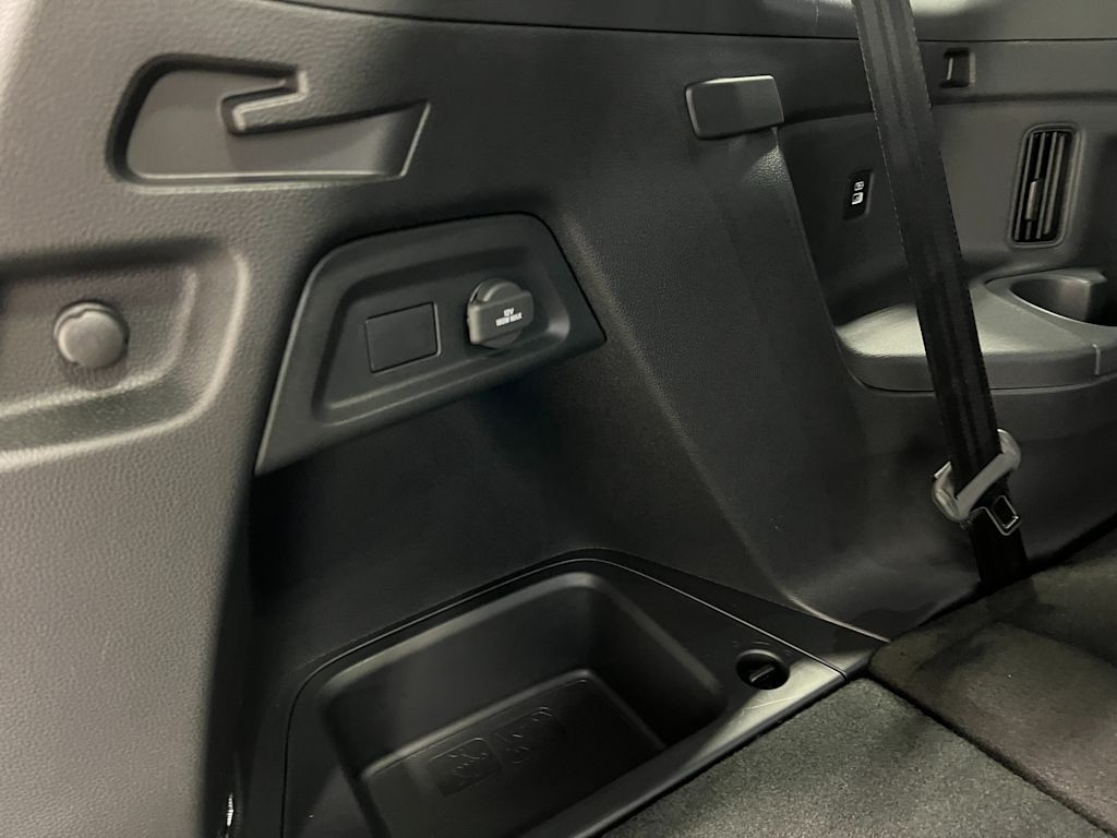 Thumbnail: 2025 Honda Pilot - 11