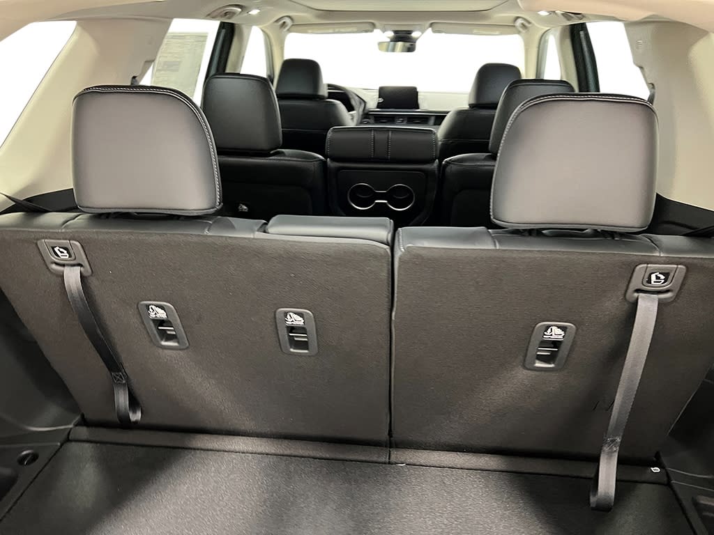 2025 Honda Pilot Touring 12