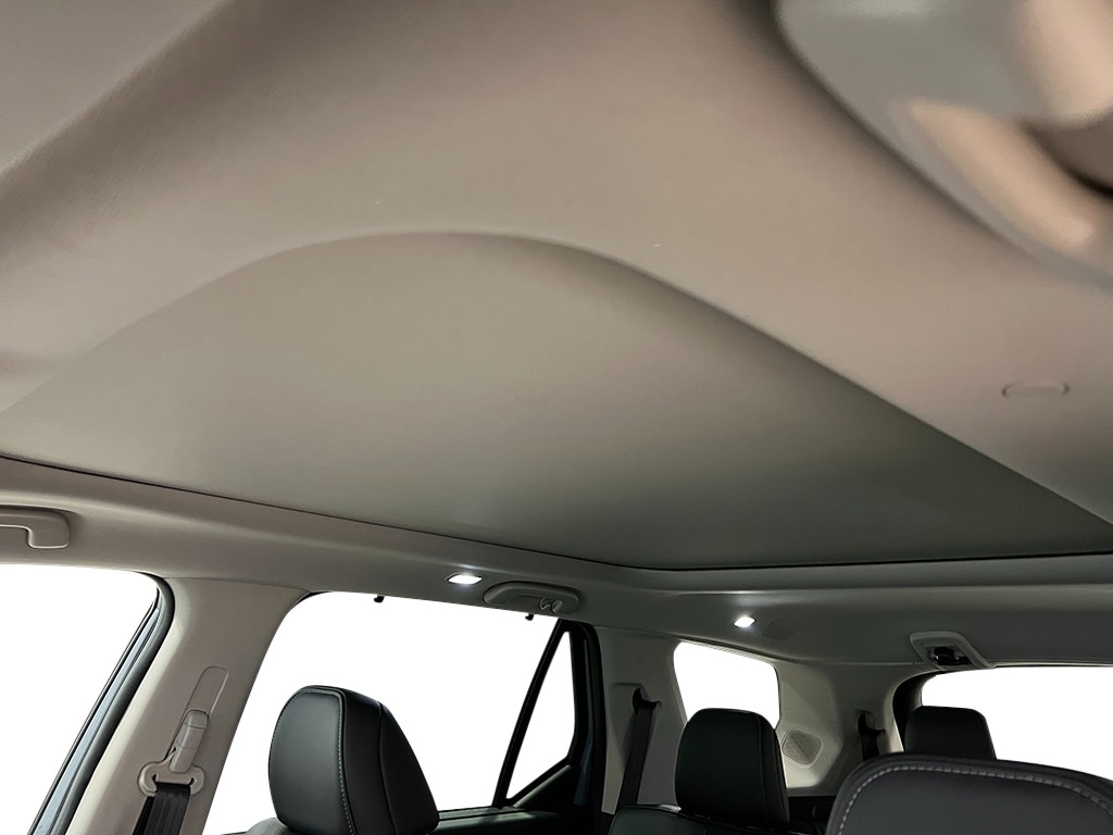 2025 Honda Pilot Touring 25