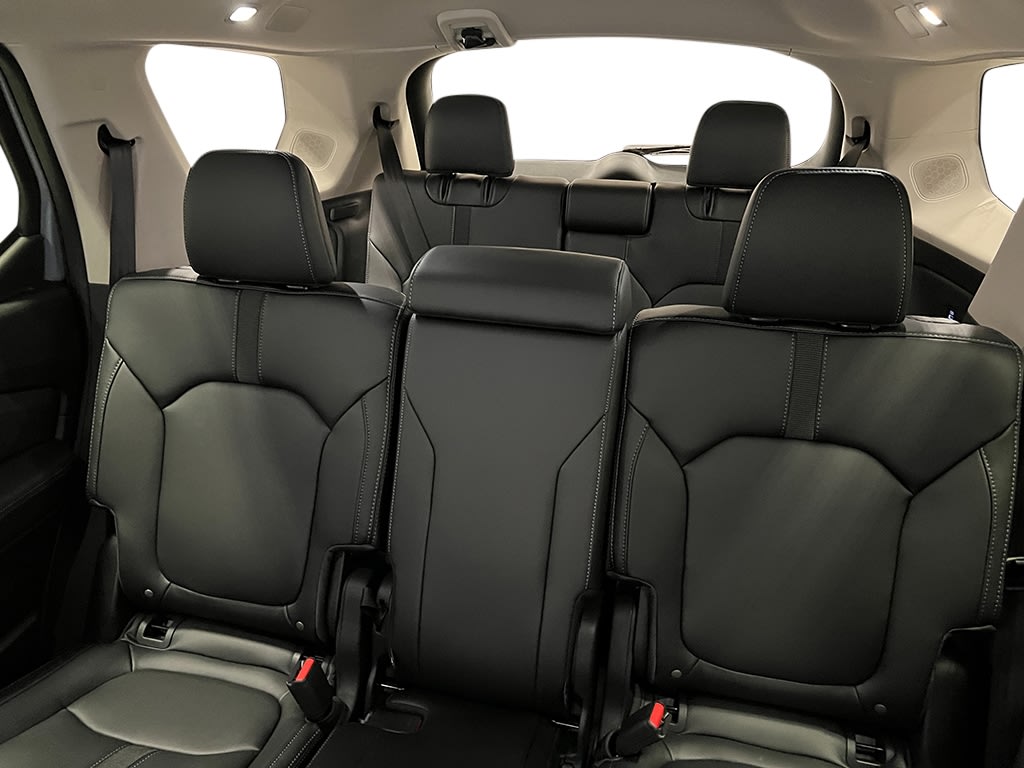 2025 Honda Pilot Touring 13