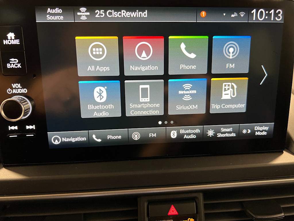 2025 Honda Pilot Touring 32