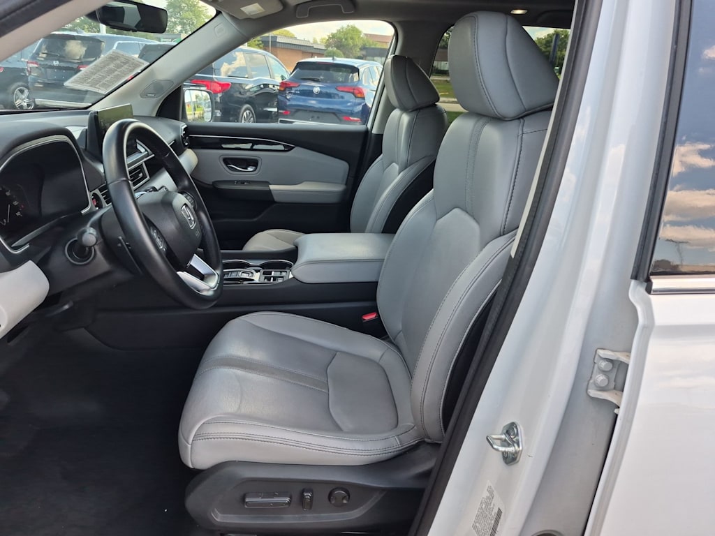 Thumbnail: 2024 Honda Pilot - 9