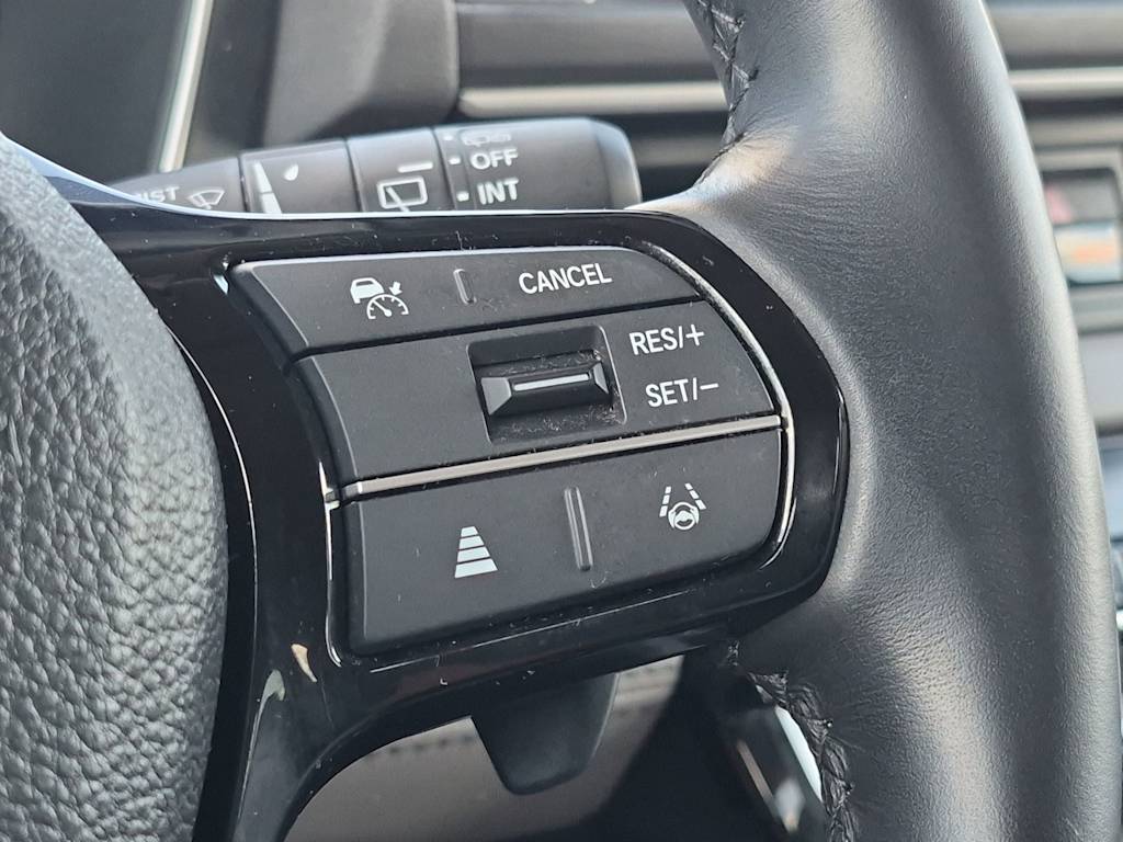 Thumbnail: 2024 Honda Pilot - 30