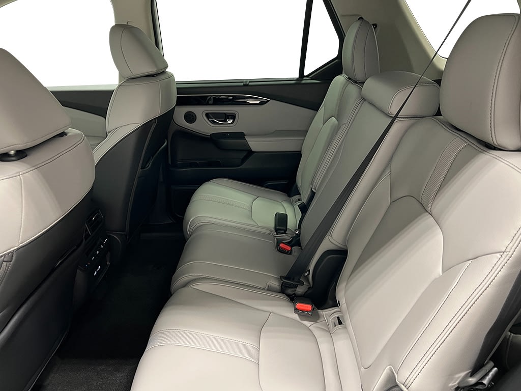 Thumbnail: 2025 Honda Pilot - 33