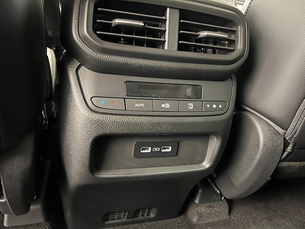 Thumbnail: 2025 Honda Pilot - 34