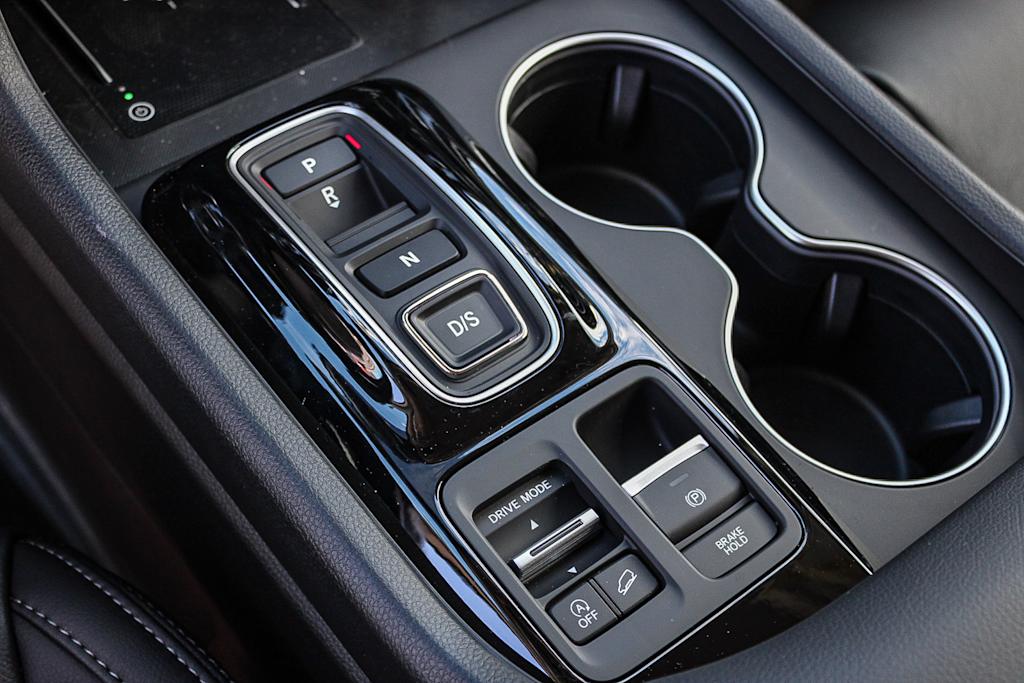 Thumbnail: 2026 Honda Pilot - 15