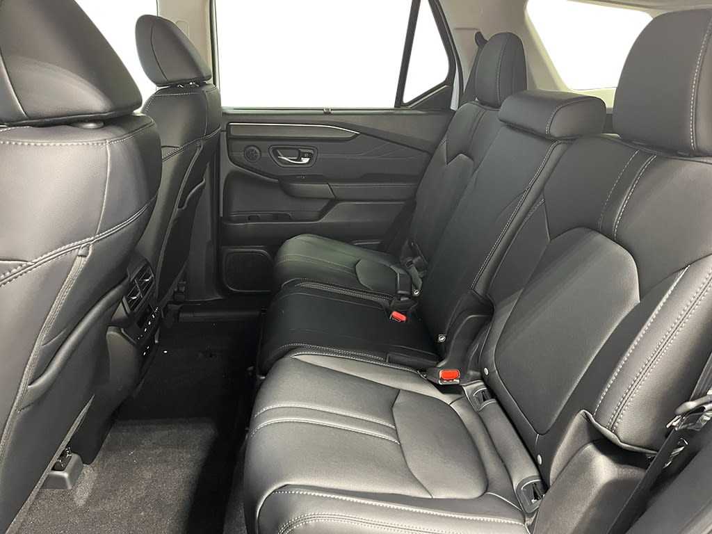 Thumbnail: 2026 Honda Pilot - 11