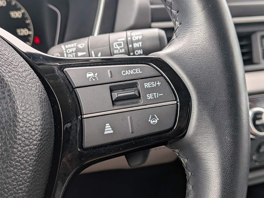 Thumbnail: 2023 Honda Pilot - 30