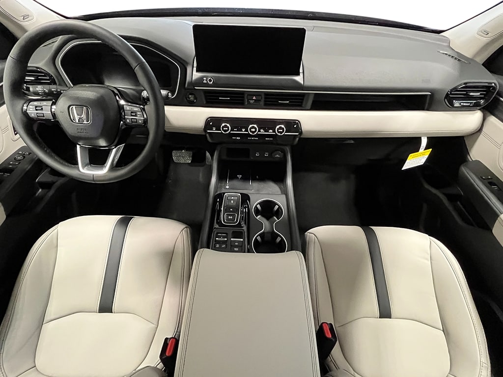 Thumbnail: 2026 Honda Pilot - 2