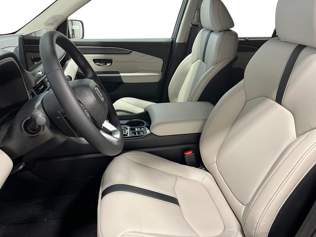 Thumbnail: 2026 Honda Pilot - 11