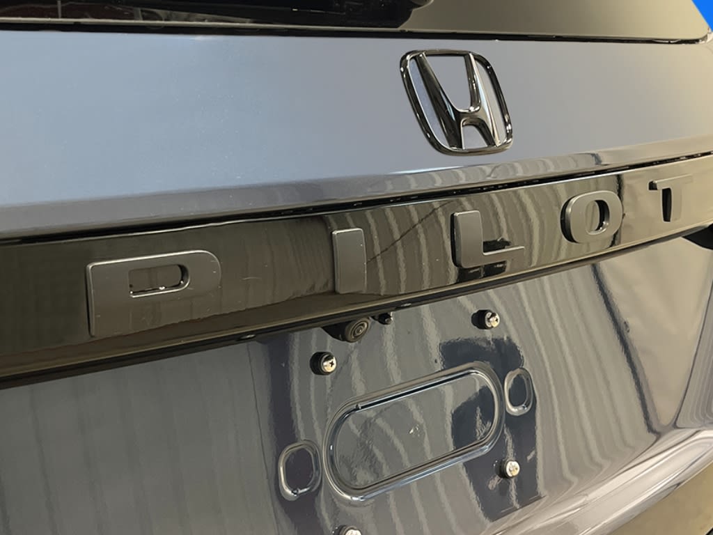 Thumbnail: 2026 Honda Pilot - 18